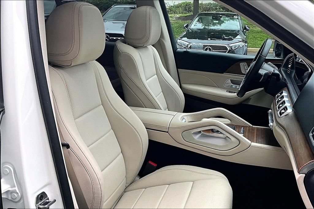 Certified 2025 Mercedes-Benz GLE 350 4MATIC image 7