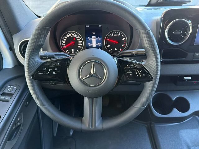 New 2026 Mercedes-Benz Sprinter 2500 image 13