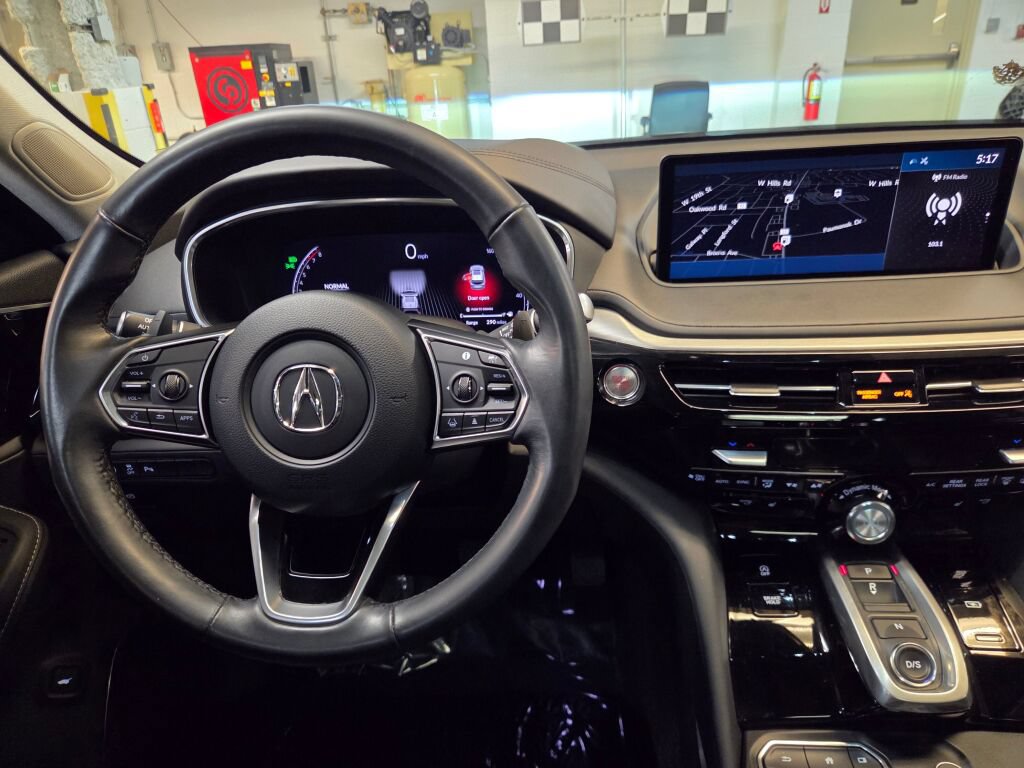 Certified 2023 Acura MDX w/ Technology Package AWD/4WD image 16
