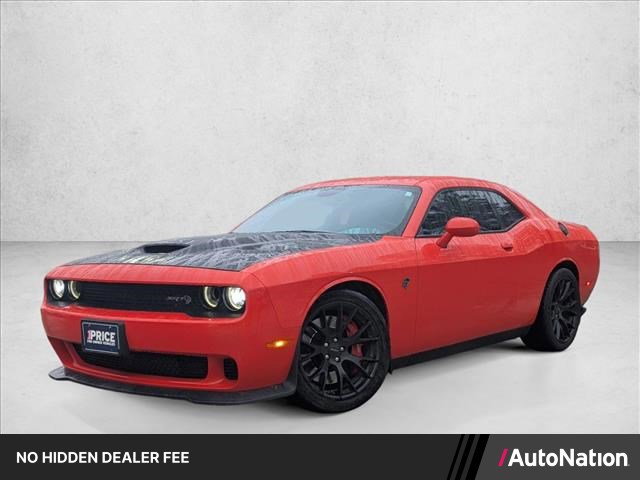 Used 2016 Dodge Challenger SRT Hellcat RWD image 1