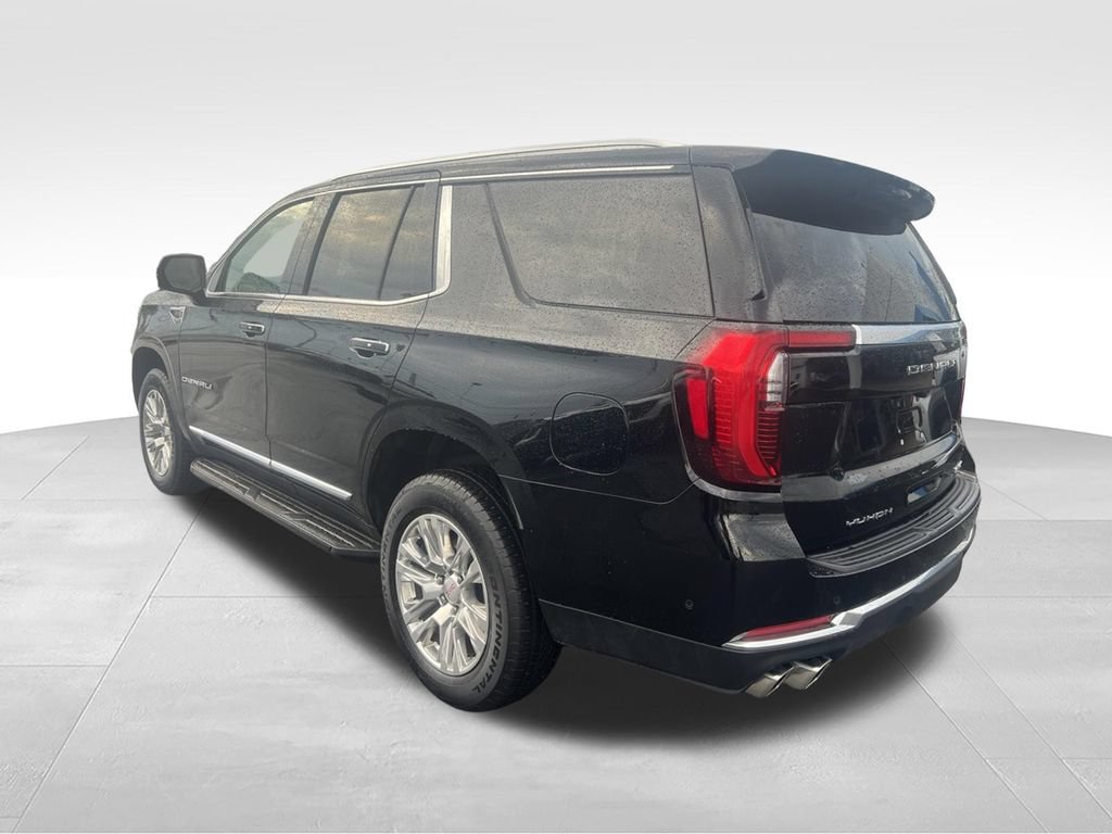 Used 2025 GMC Yukon Denali AWD/4WD image 6
