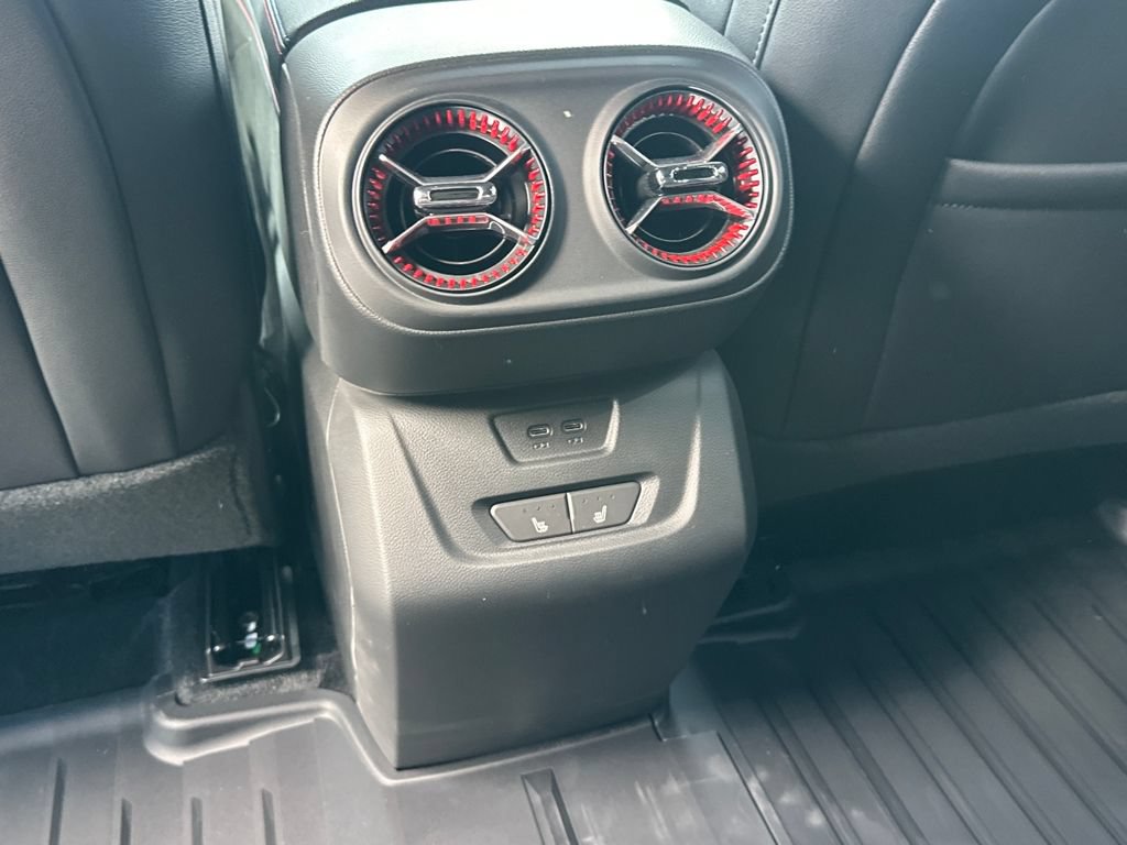 New 2026 Chevrolet Blazer EV RS AWD/4WD image 16