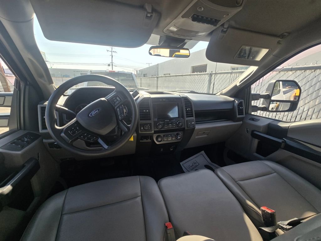 Used 2022 Ford F250 XL w/ Power Equipment Group image 19