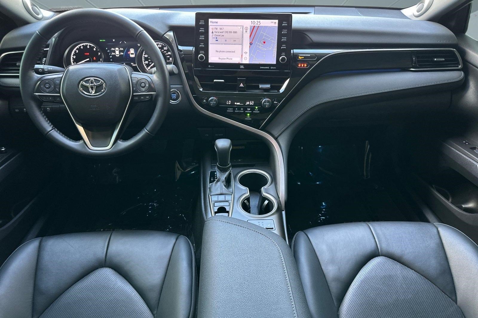 Used 2023 Toyota Camry XLE w/ Navigation Package FWD image 16