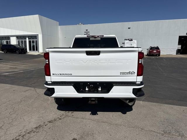 Used 2023 Chevrolet Silverado 3500 High Country w/ Z71 Off-Road Package image 3