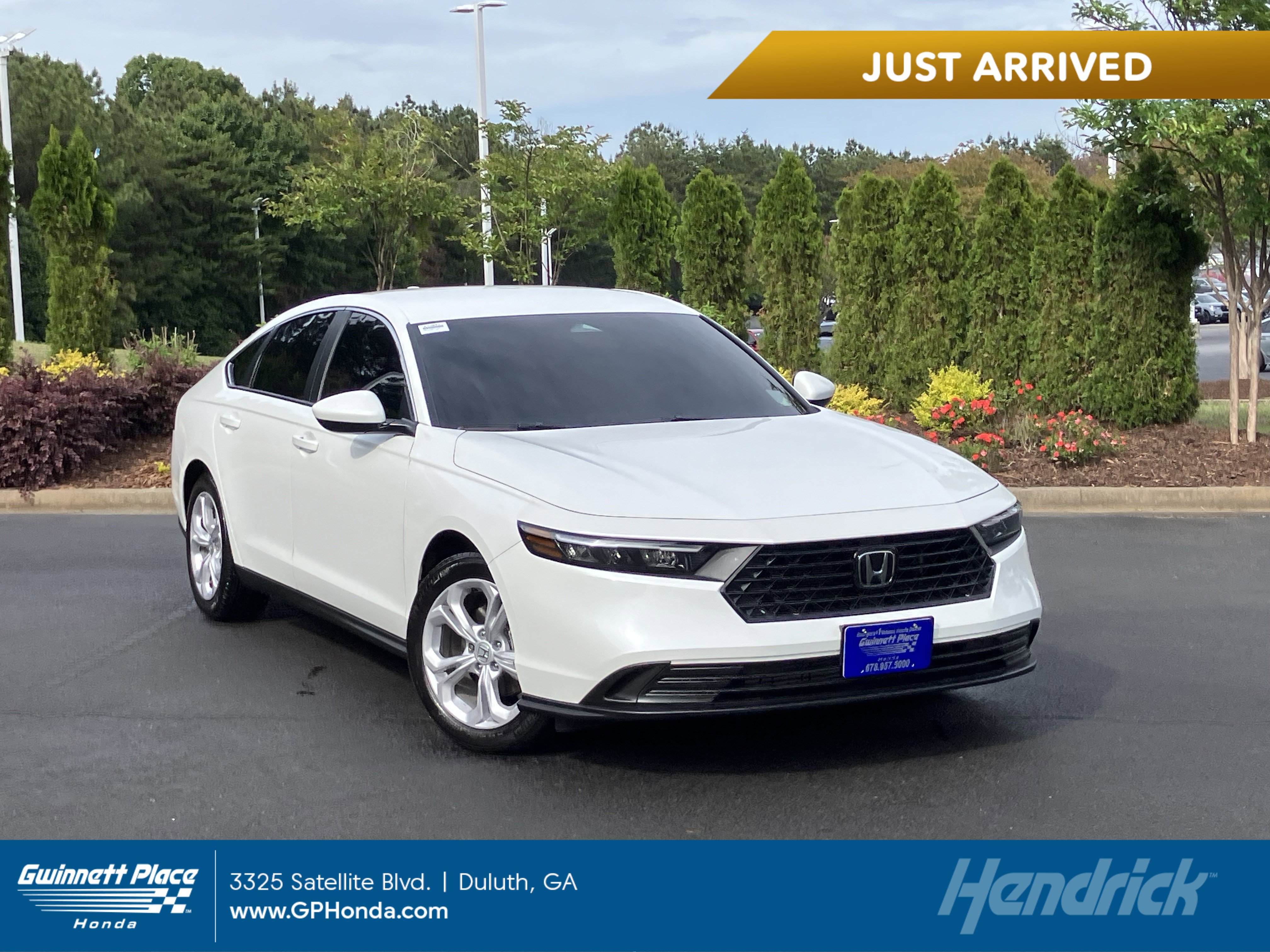Used 2025 Honda Accord LX image 1
