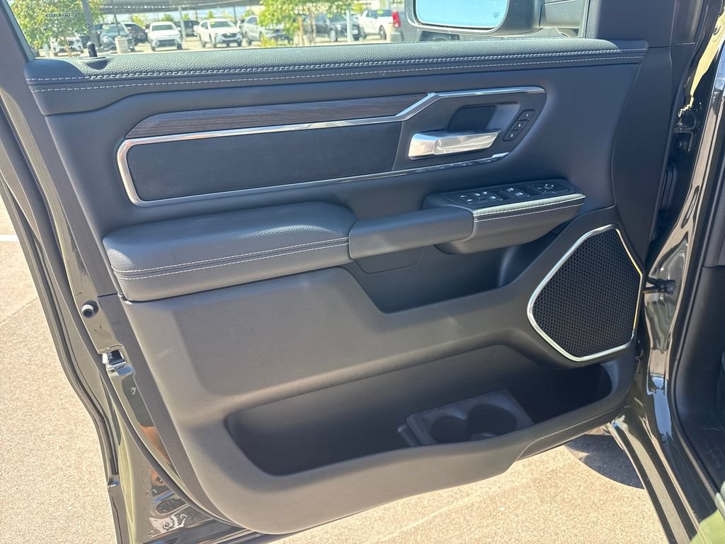 New 2027 RAM 1500 Laramie w/ Night Edition AWD/4WD image 11