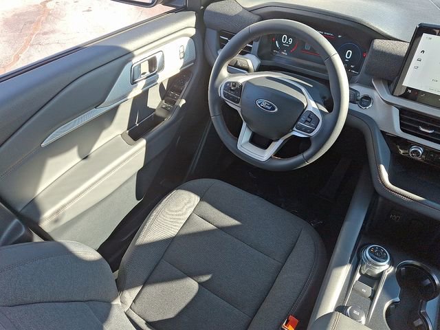 New 2026 Ford Explorer Active image 9