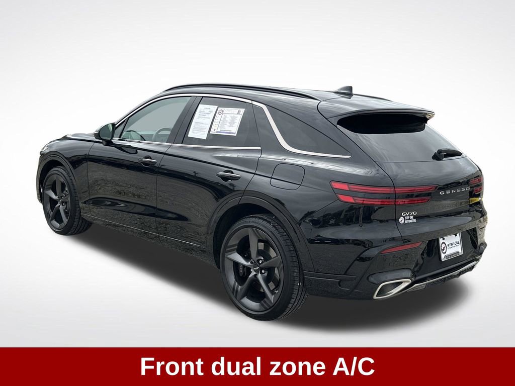 Used 2026 Genesis GV70 3.5T Sport Prestige image 6