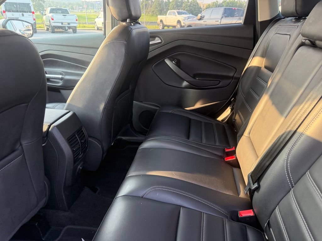 Used 2019 Ford Escape SEL AWD/4WD image 17