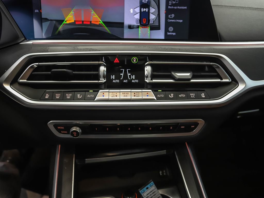 Certified 2022 BMW X7 M50i image 19