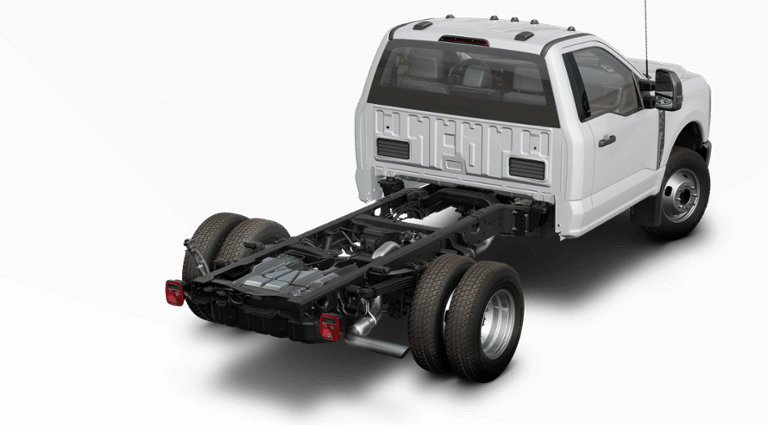 New 2025 Ford F350 XL w/ XL Chrome Package AWD/4WD image 22