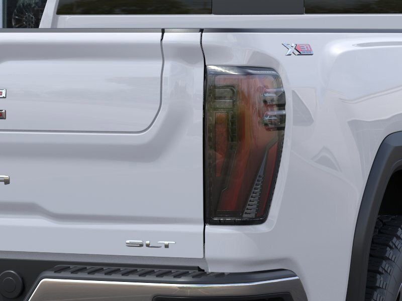 New 2026 GMC Sierra 2500 SLT w/ SLT Premium Package AWD/4WD image 15