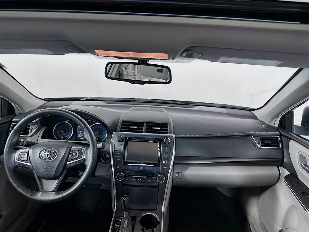 Used 2017 Toyota Camry XLE image 23