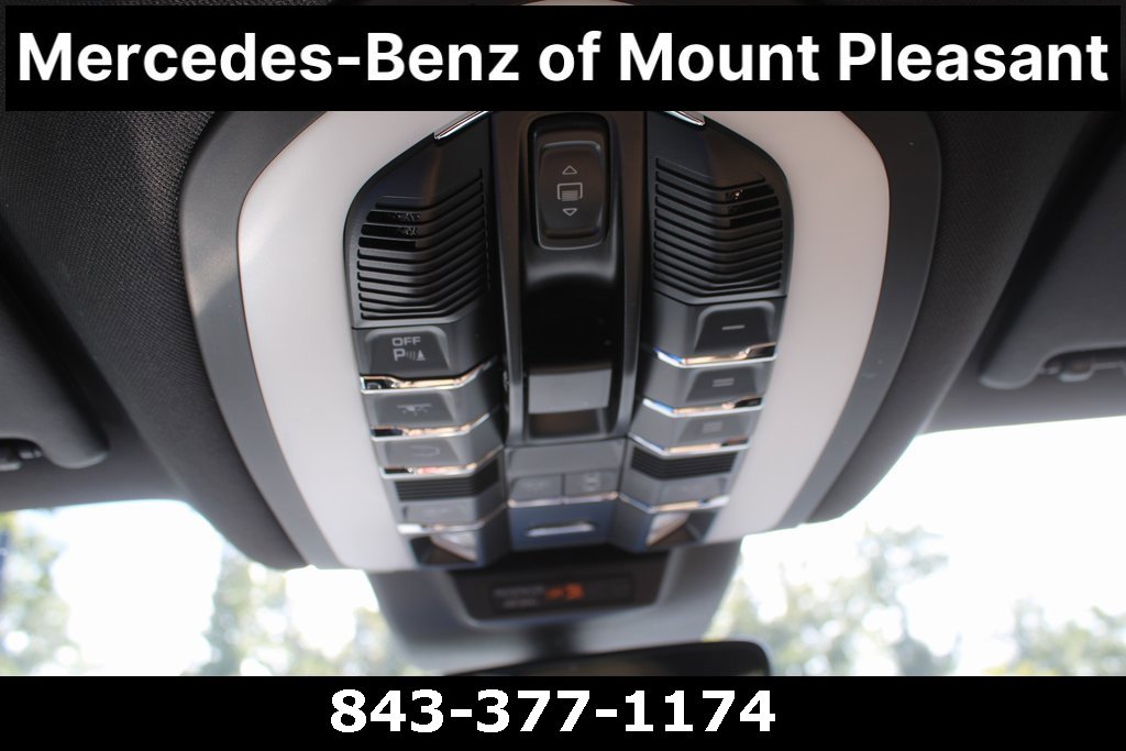 Used 2021 Porsche Macan image 56