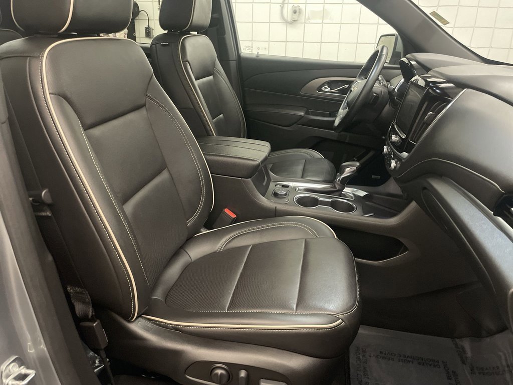Certified 2023 Chevrolet Traverse Premier image 23