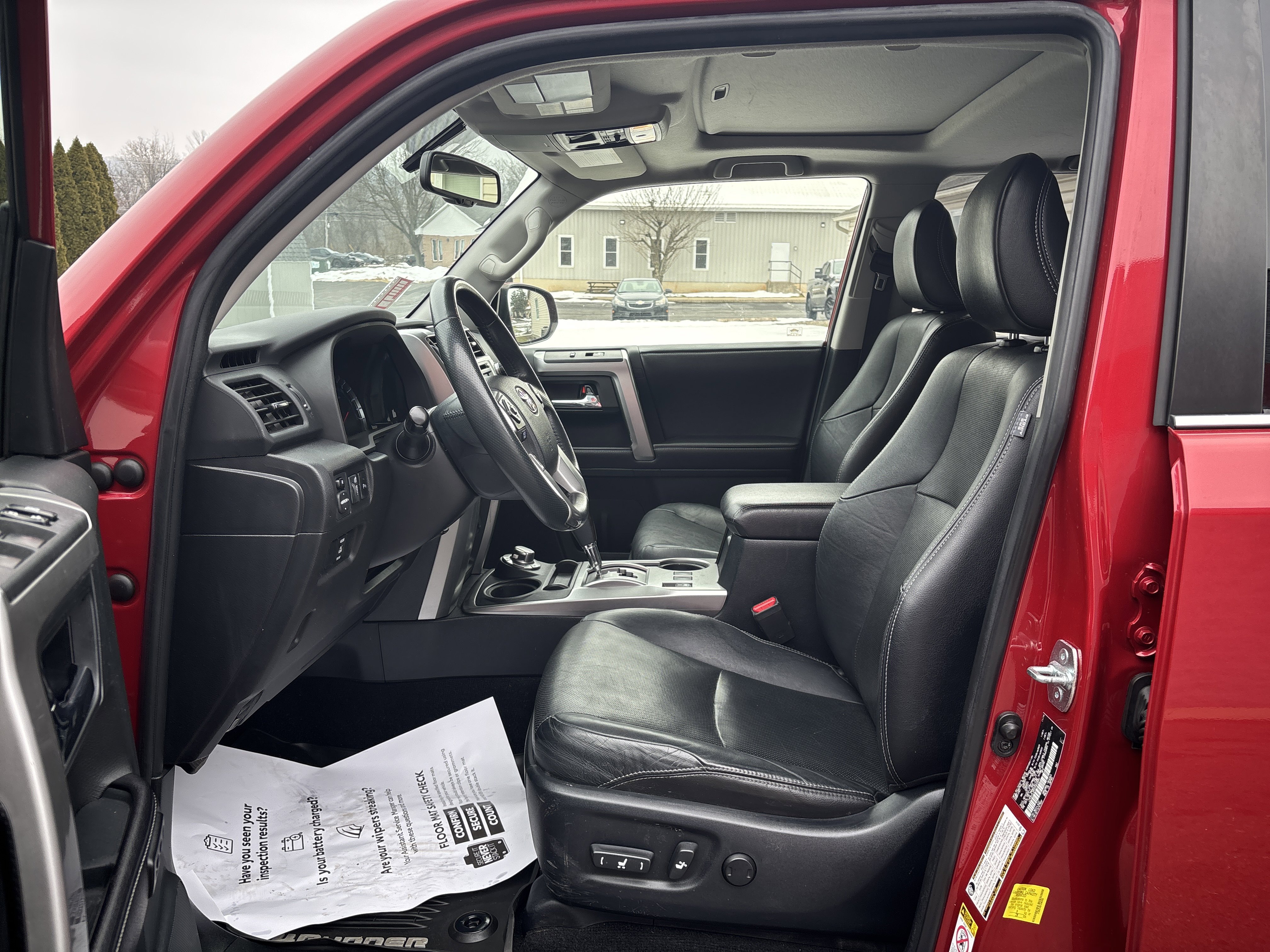 Used 2016 Toyota 4Runner Limited image 13