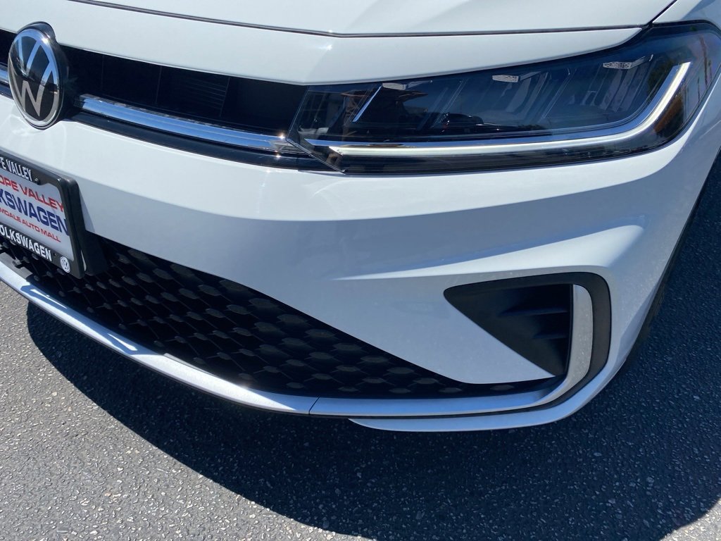 New 2025 Volkswagen Jetta S image 10