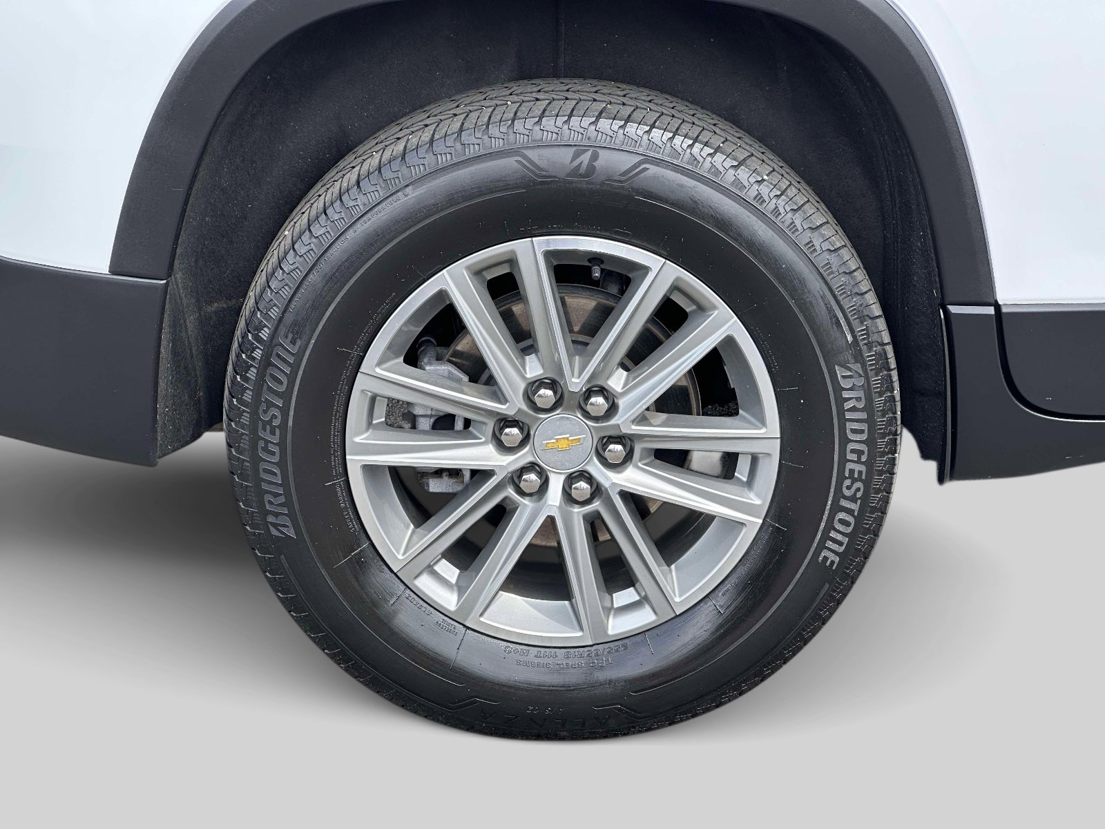Used 2023 Chevrolet Traverse LT AWD/4WD image 8