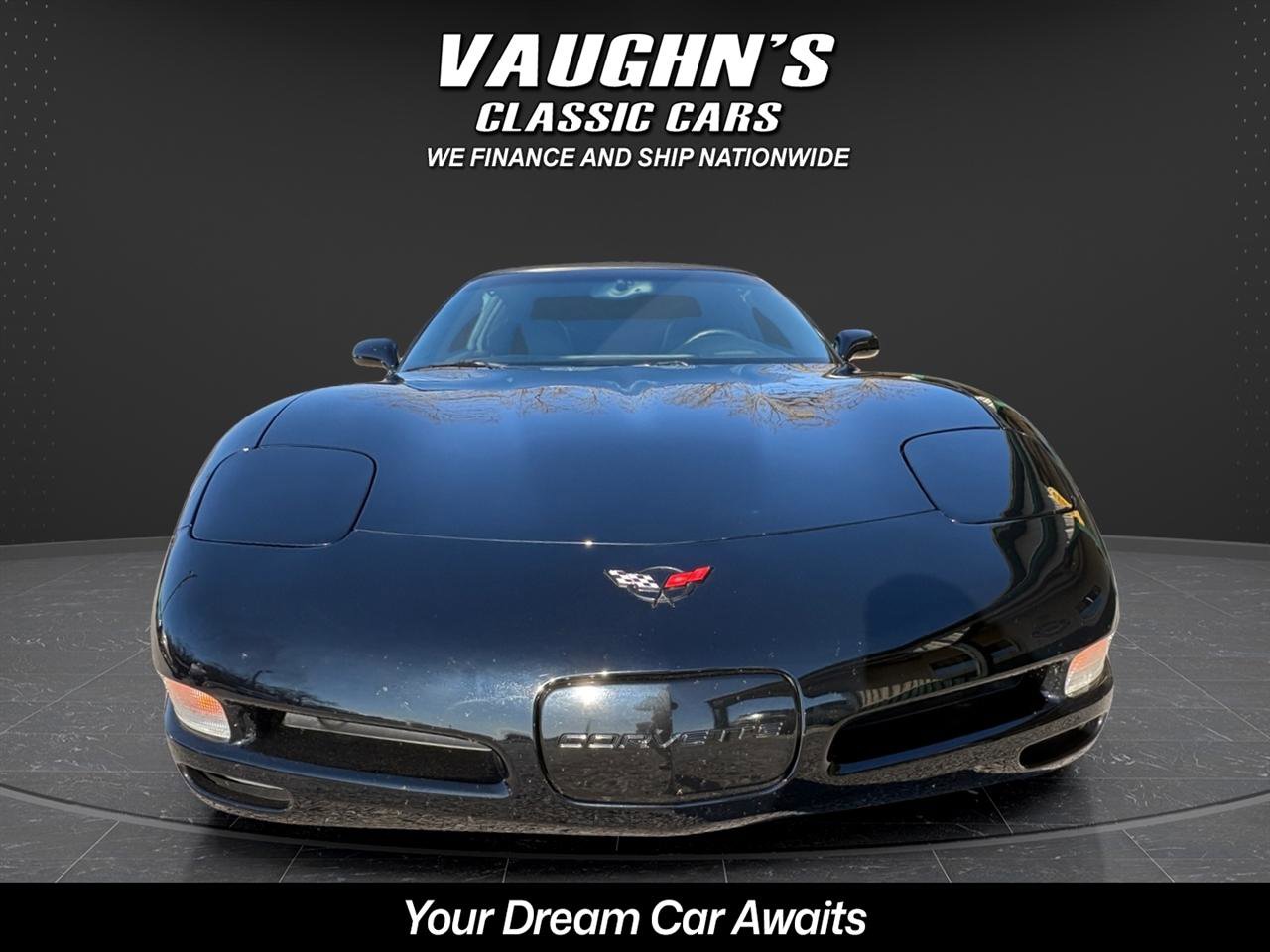 Used 2004 Chevrolet Corvette Convertible w/ Preferred Equipment Group RWD image 12