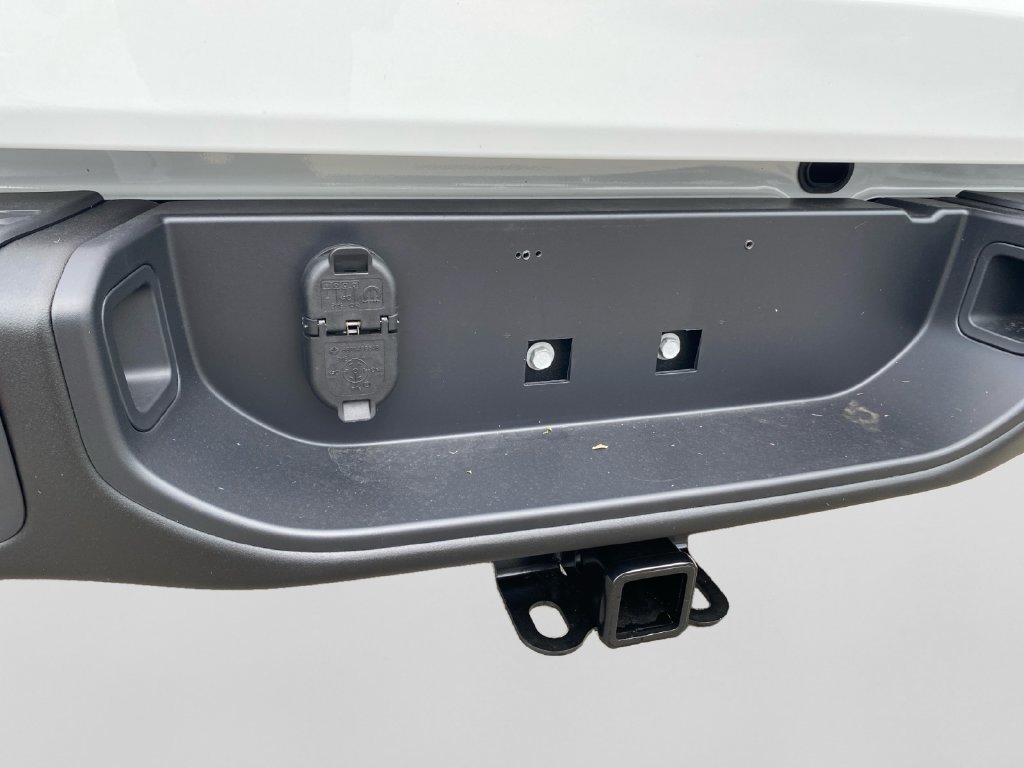 New 2026 Jeep Gladiator Rubicon w/ Steel Power Dome Hood Package AWD/4WD image 32