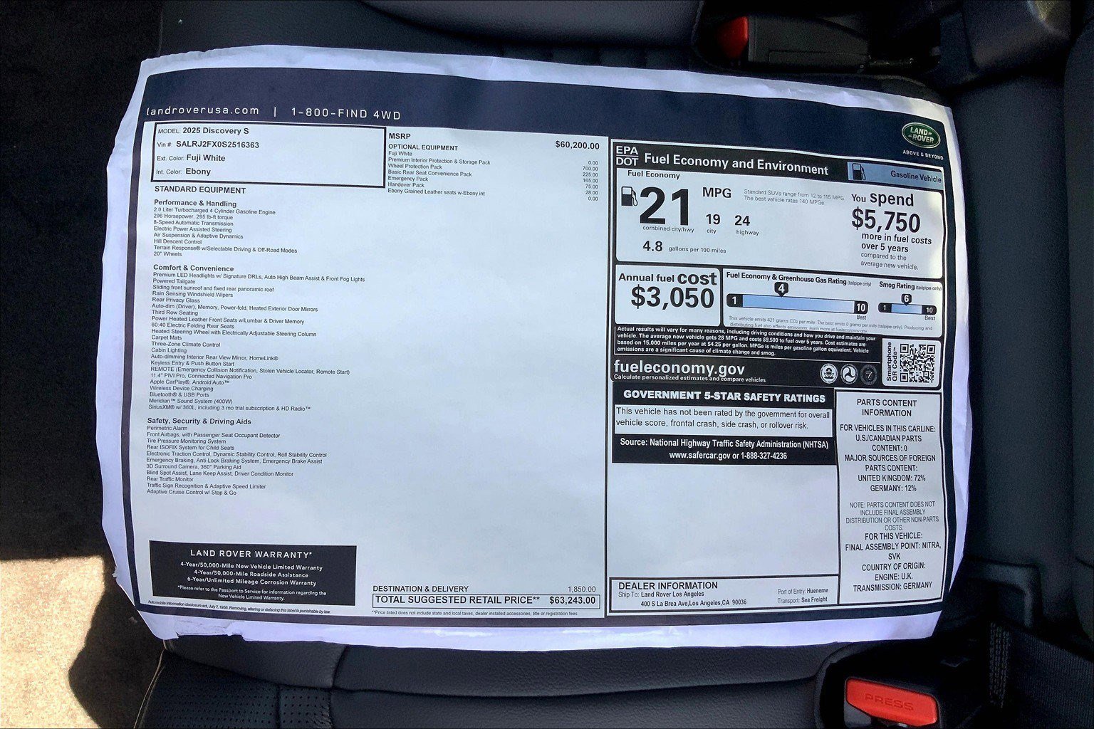 New 2025 Land Rover Discovery S image 12