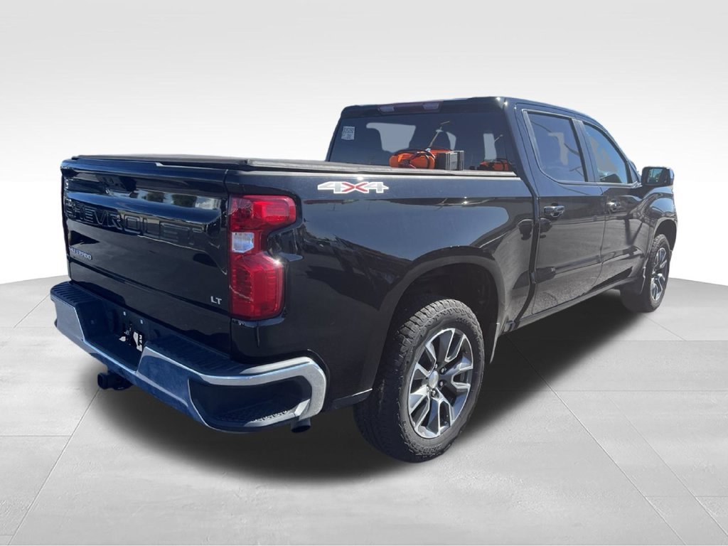 Used 2024 Chevrolet Silverado 1500 LT AWD/4WD image 11