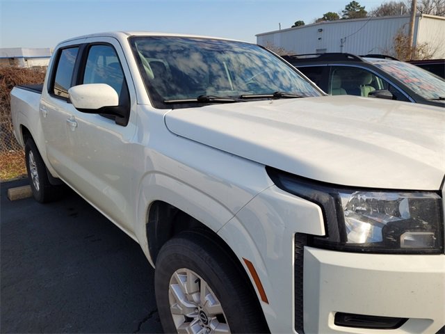 Used 2022 Nissan Frontier SV image 9