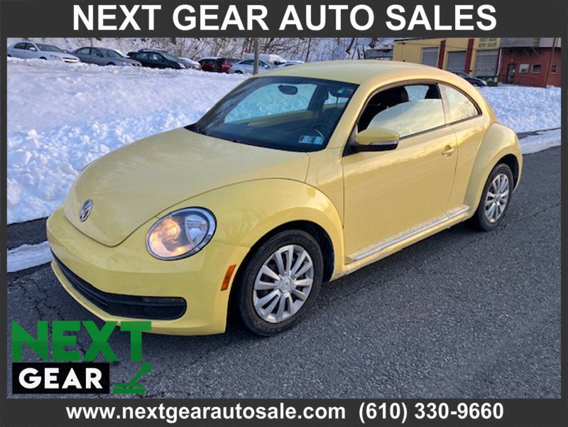 Used 2013 Volkswagen Beetle 2.5 image 1