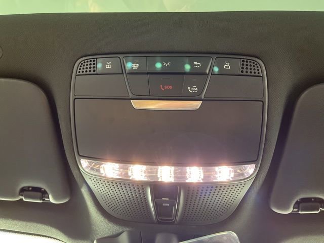 Used 2022 Mercedes-Benz GLC 300 image 34