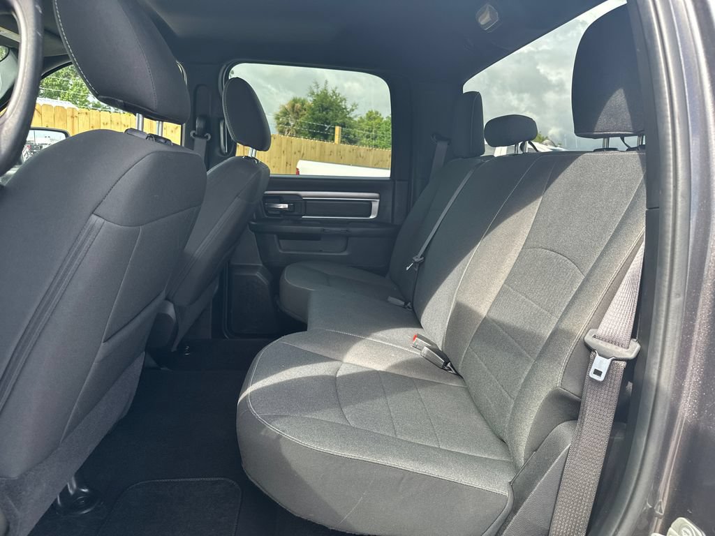 Used 2024 RAM 1500 Warlock AWD/4WD image 13