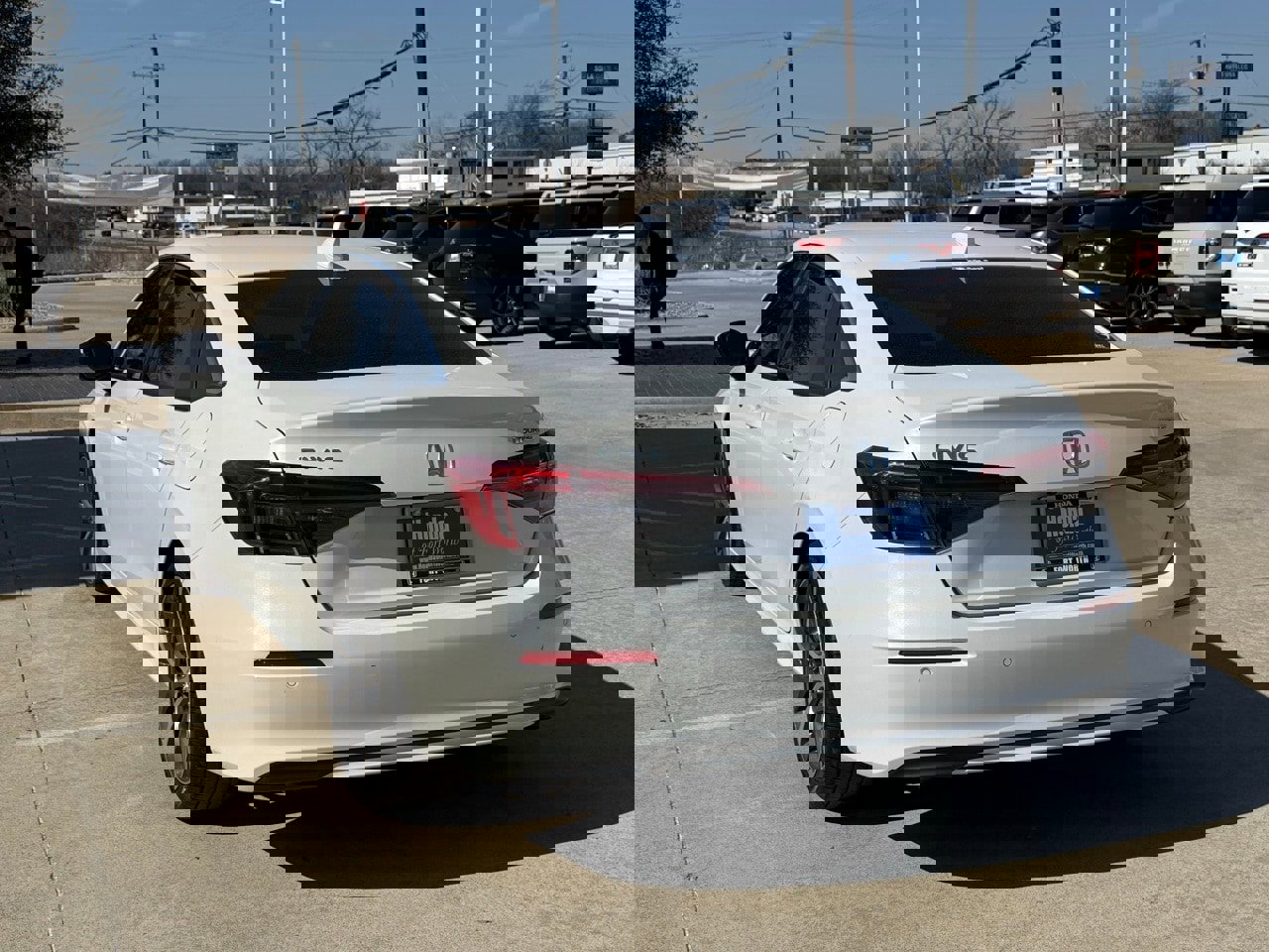 Used 2024 Honda Civic Touring image 3