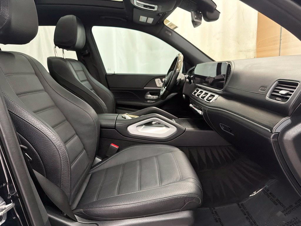 Used 2023 Mercedes-Benz GLS 450 4MATIC image 32