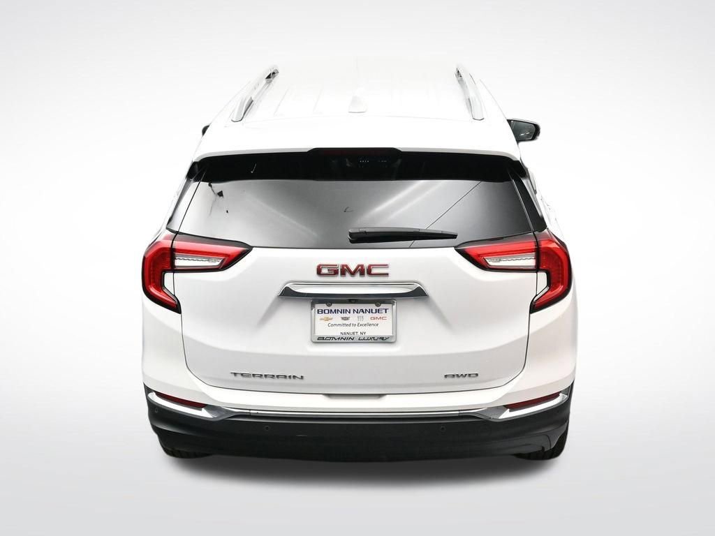 Used 2023 GMC Terrain SLT AWD/4WD image 19