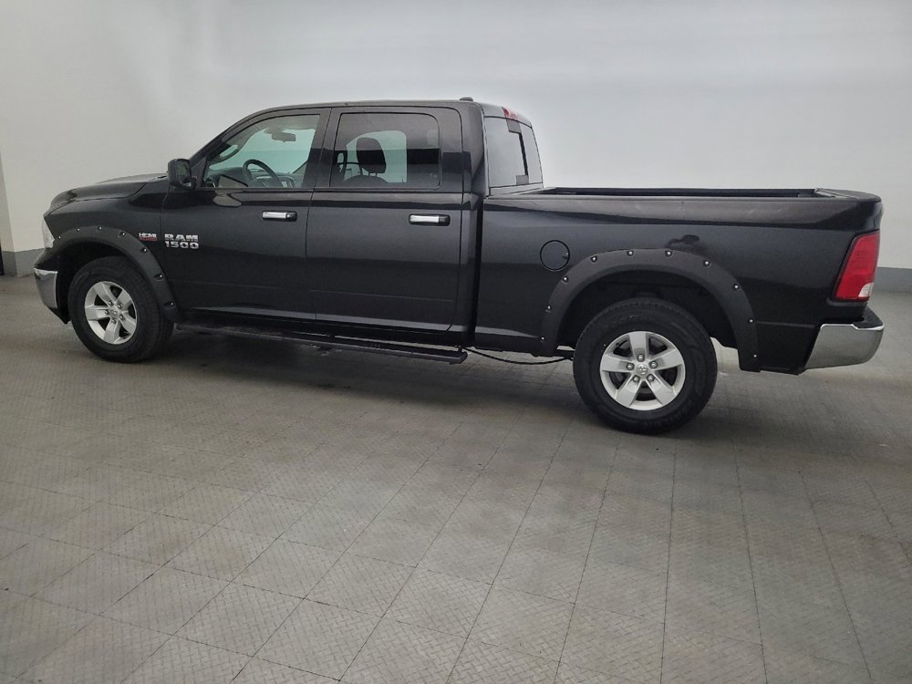 Used 2017 RAM 1500 Classic SLT image 3