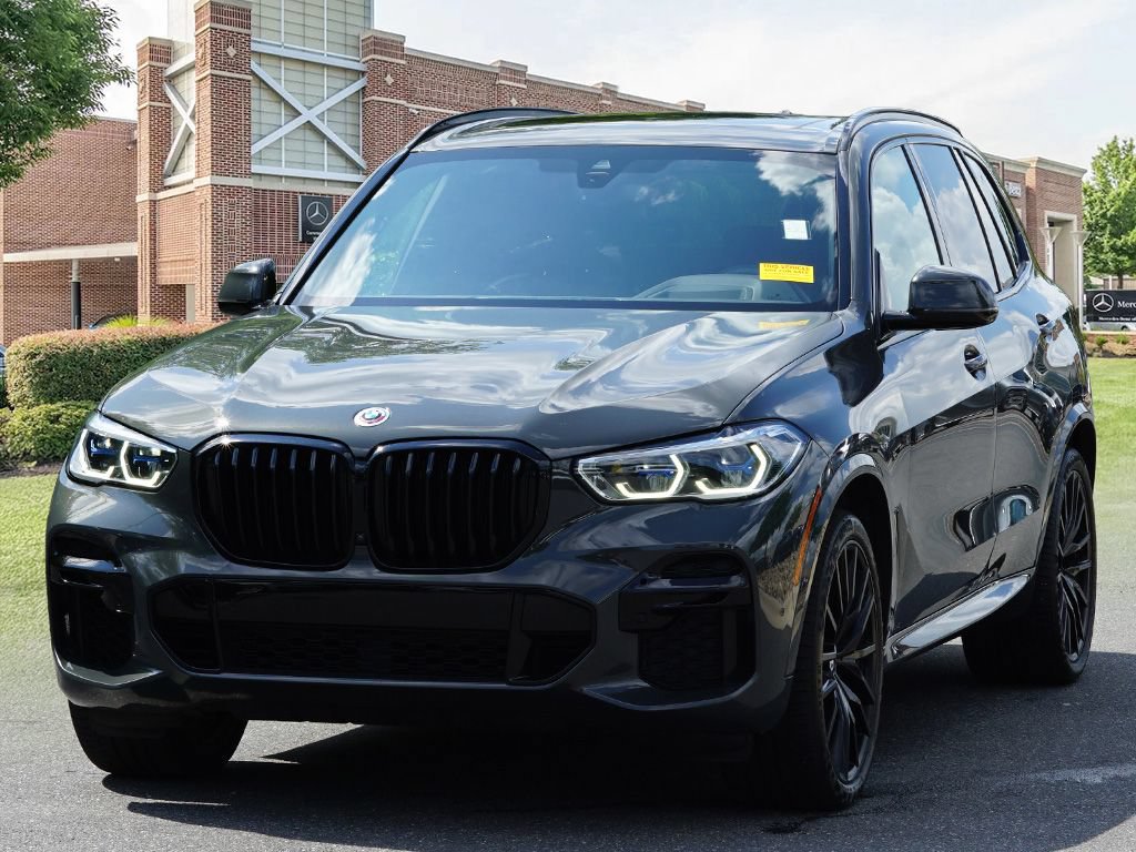 Used 2023 BMW X5 M50i w/ Executive Package AWD/4WD image 4