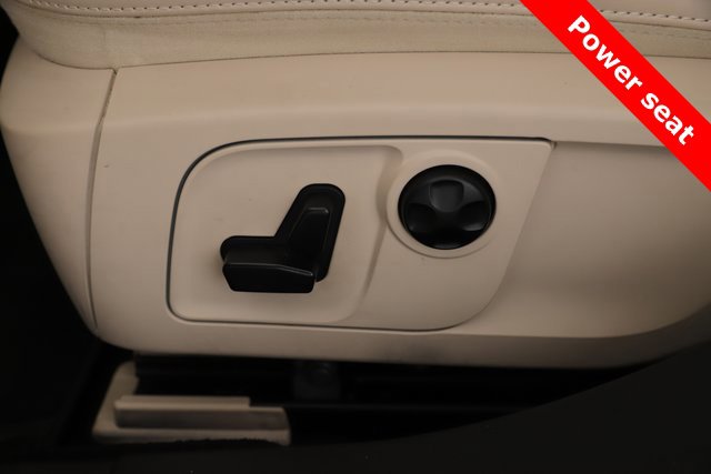 Used 2015 Maserati Quattroporte GTS image 18