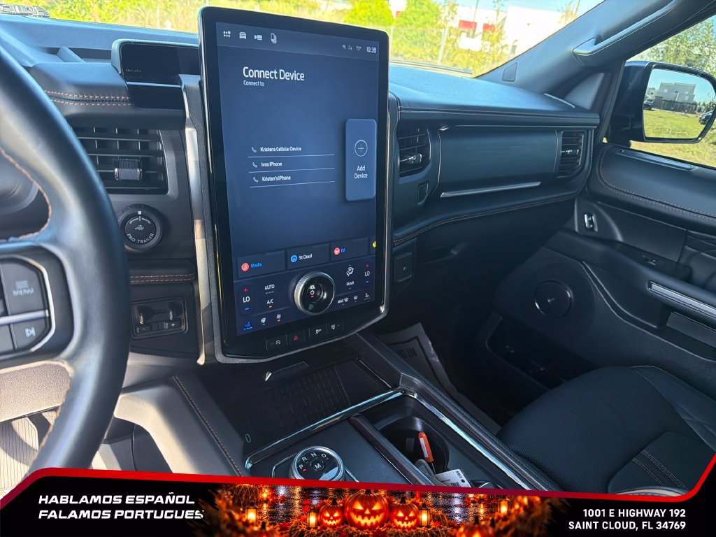 Used 2024 Ford Expedition Platinum RWD image 20
