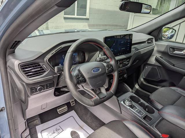 Used 2024 Ford Escape ST-Line w/ Tech Pack #1 AWD/4WD image 10