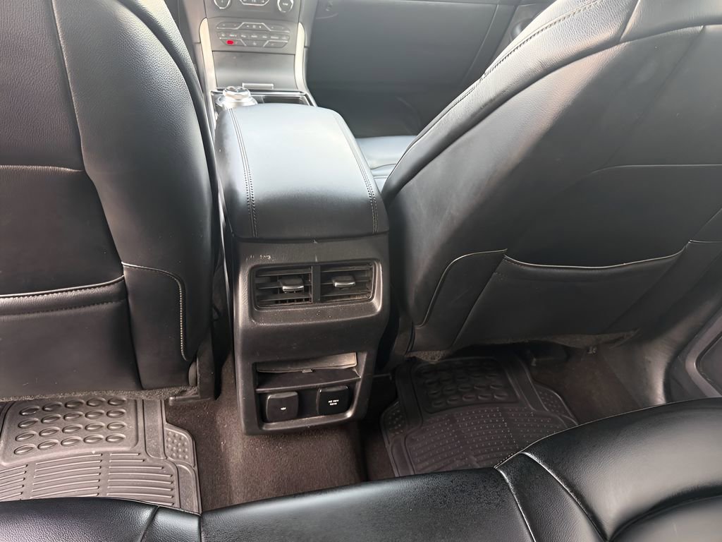 Used 2019 Ford Edge SEL w/ Equipment Group 201A image 20