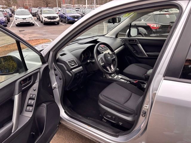 Used 2018 Subaru Forester 2.5i Premium w/ All-Weather Package image 18