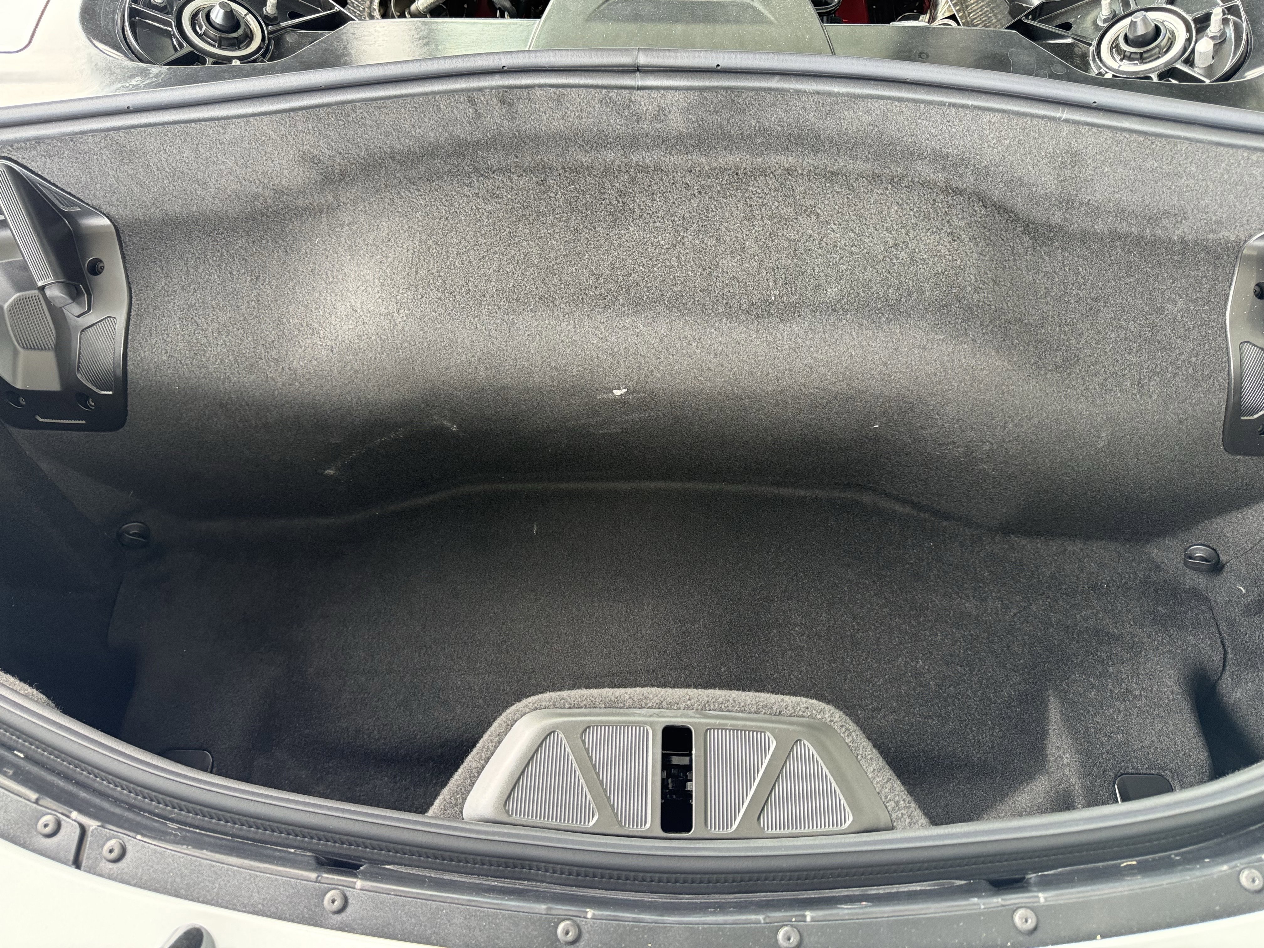 New 2026 Chevrolet Corvette Stingray Coupe w/ 1LT RWD image 16