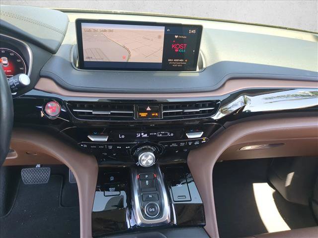Used 2024 Acura MDX w/ Technology Package FWD image 12