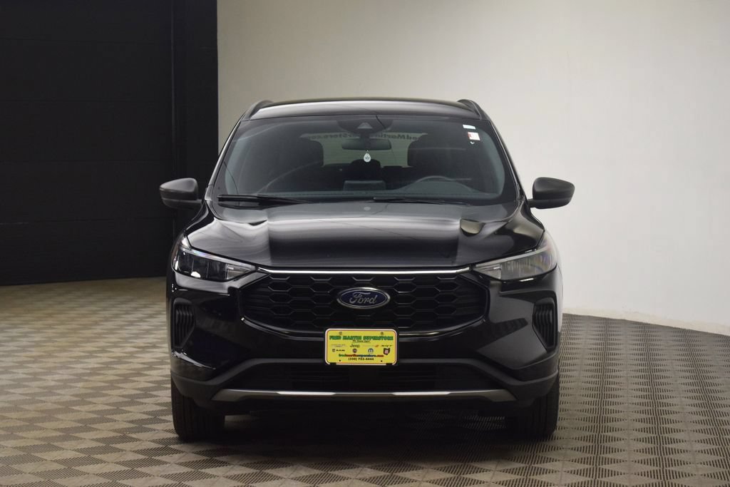 Used 2025 Ford Escape ST-Line AWD/4WD image 19
