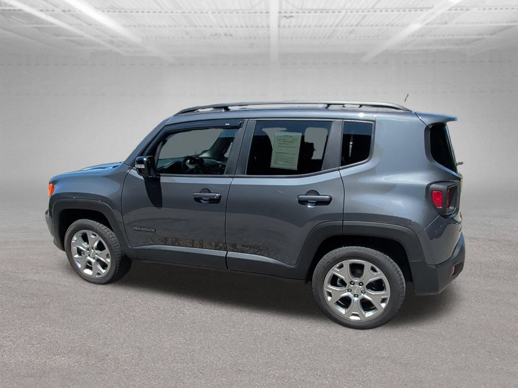 Used 2022 Jeep Renegade Altitude w/ Convenience Group AWD/4WD image 8
