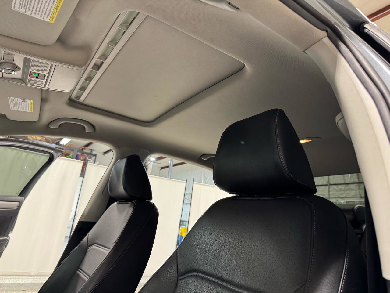 Used 2022 Volkswagen Passat 2.0T SE image 12