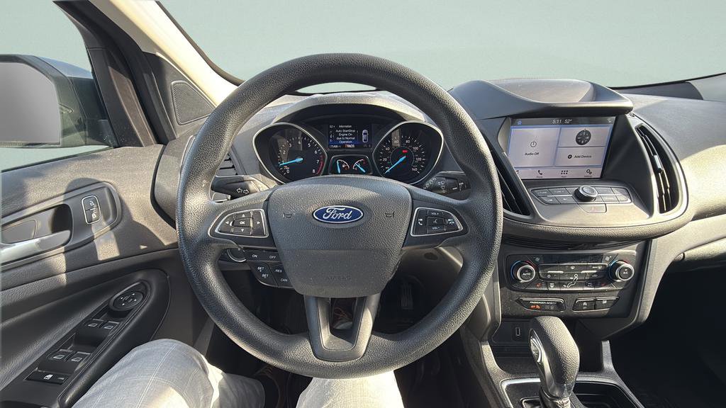 Used 2019 Ford Escape SE image 11