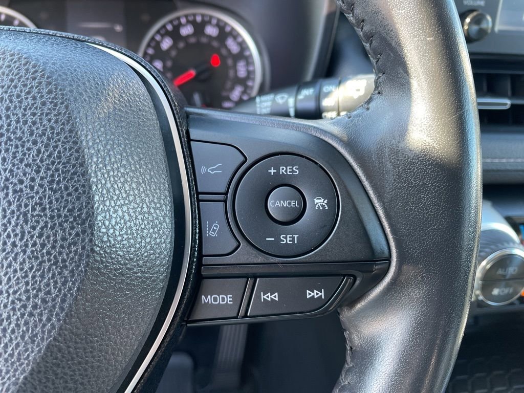 Used 2019 Toyota RAV4 XLE Premium w/ All Weather Liner Package image 15