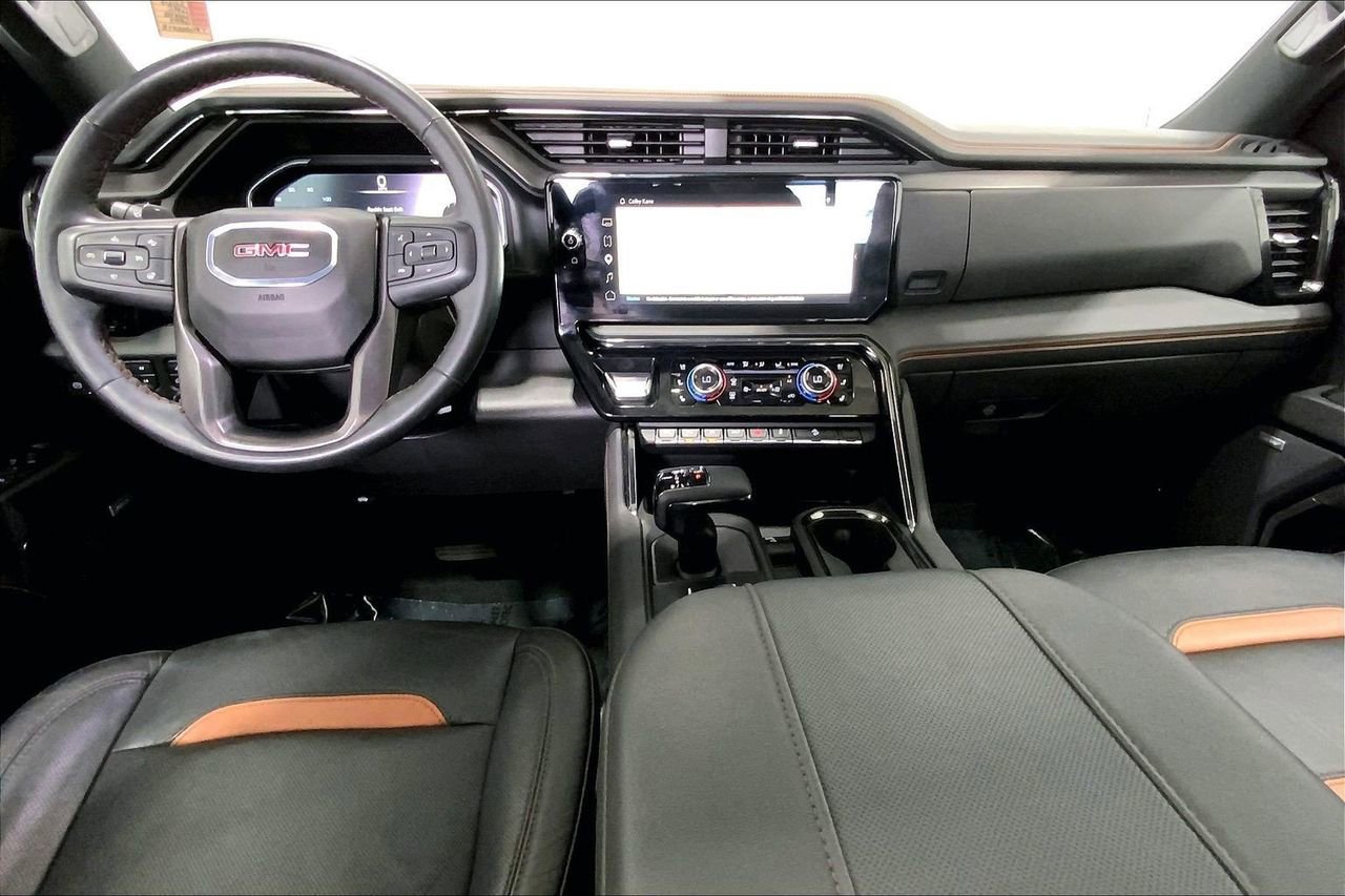 Used 2024 GMC Sierra 1500 AT4 w/ Technology Package image 15