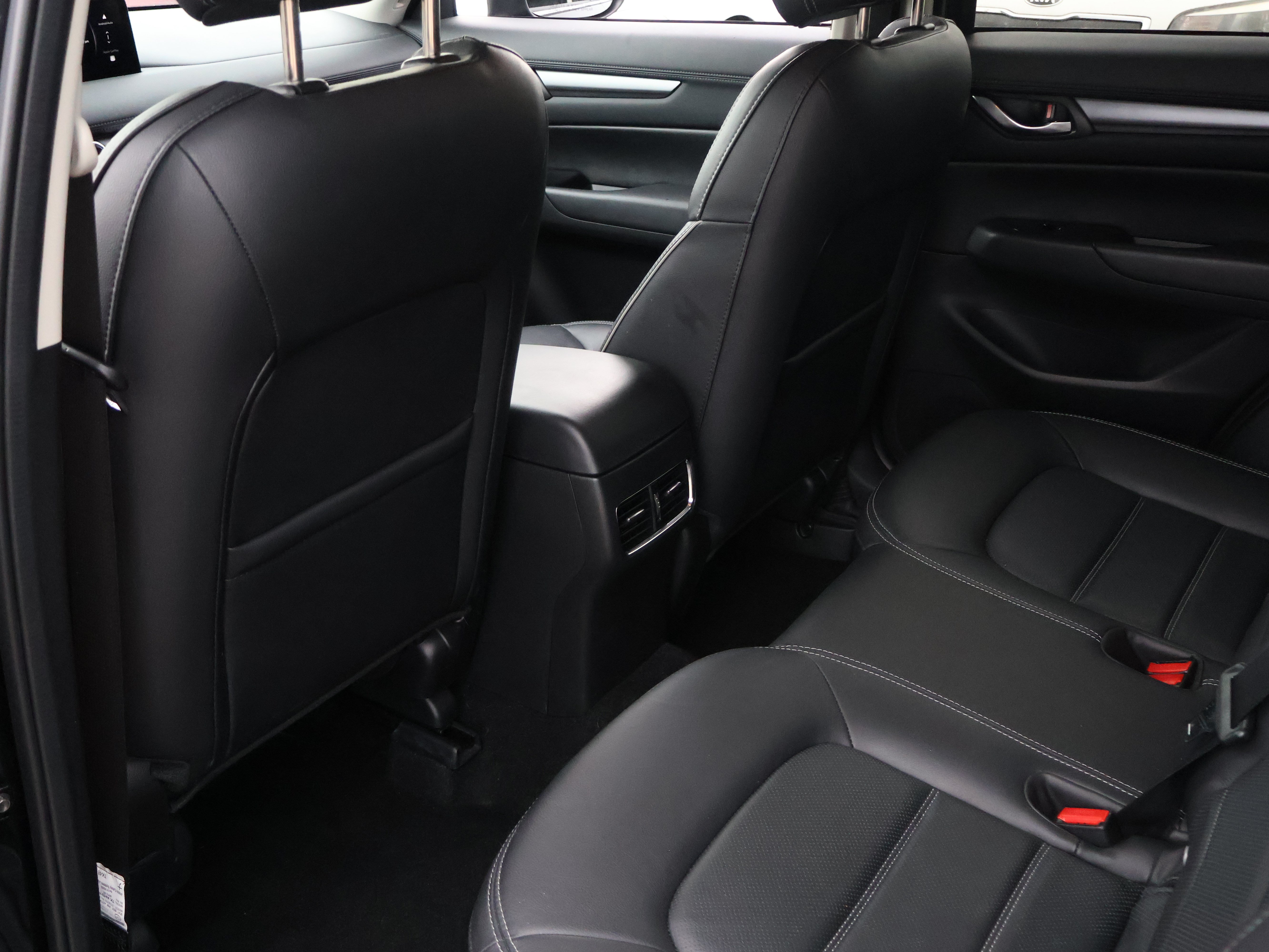 Used 2025 MAZDA CX-5 AWD 2.5 S w/ Preferred Package image 18